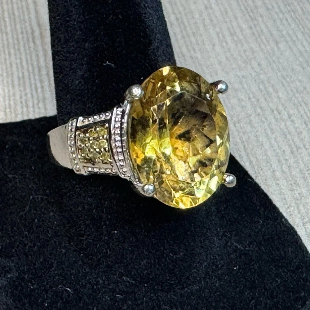 Elegant Yellow Citrine and Yellow Diamond Ring Set in Silver